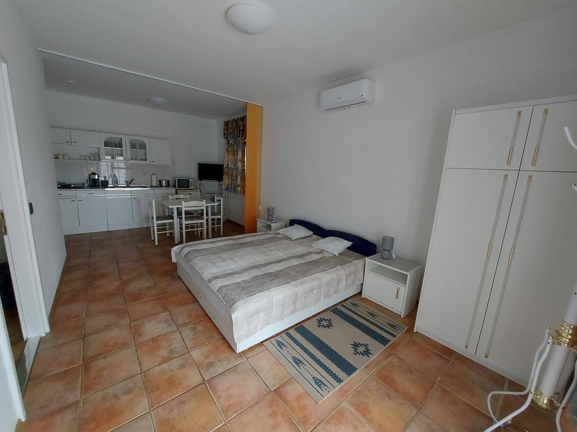 Istvan Apartmanok Keszthely Exterior foto