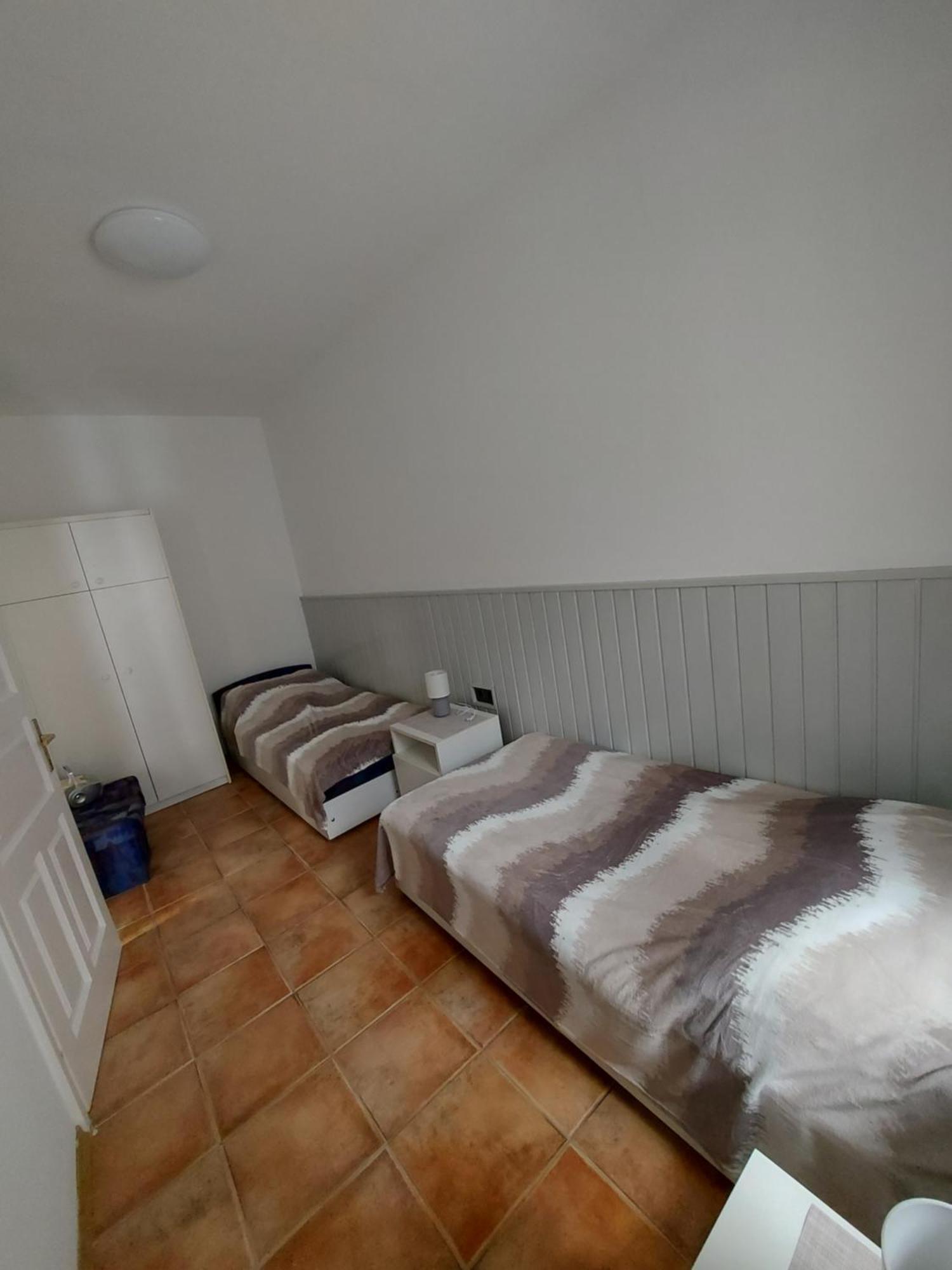 Istvan Apartmanok Keszthely Exterior foto