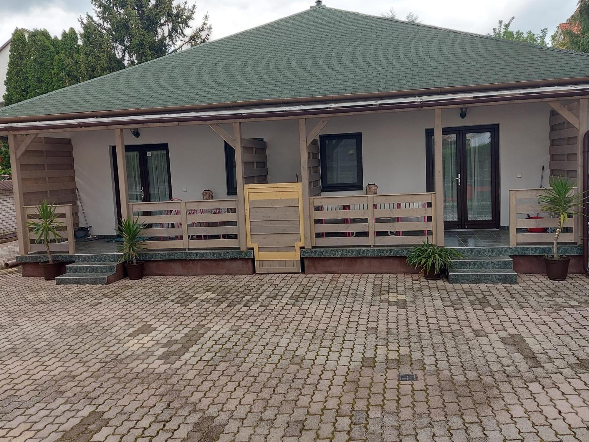 Istvan Apartmanok Keszthely Exterior foto