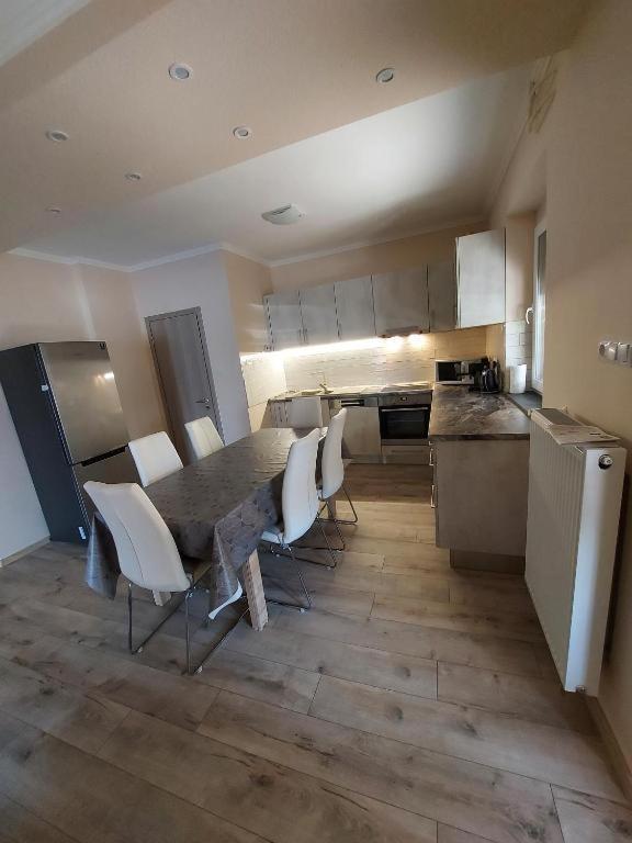 Istvan Apartmanok Keszthely Exterior foto